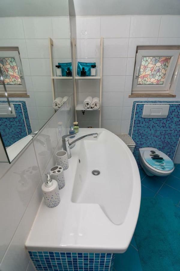 Apartment Sun View Mali Losinj Ngoại thất bức ảnh