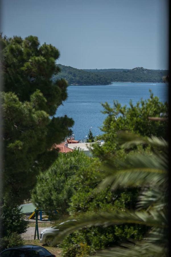 Apartment Sun View Mali Losinj Ngoại thất bức ảnh